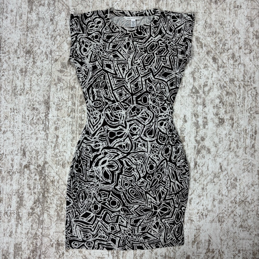 Diane Von Furstenberg Brown and White Printed Mini Dress